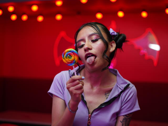 EviieGothel - פורנו בשידור חי ומצלמת סקס - 24842453