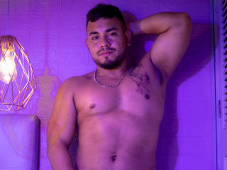 BrianMarly - Live porn &amp; sex cam - 24842517