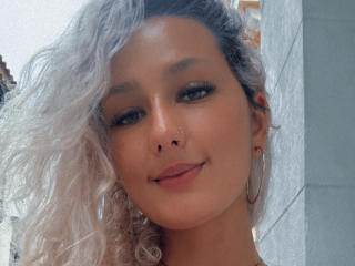 FloraSaenz - Live porn &amp; sex cam - 24844701