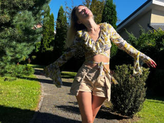 Lilitraya - Live porn &amp; sex cam - 24850821