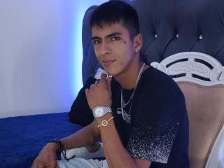 ZenonMiler - Live sex cam - 24853889