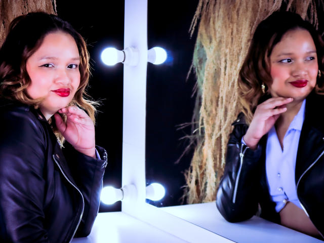 BiancaMorettii - Camera khiêu dâm &amp; quyến rũ trực tiếp - 24855129