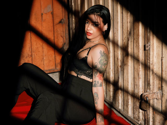 ValentinaMathews - Live sex cam - 24857409