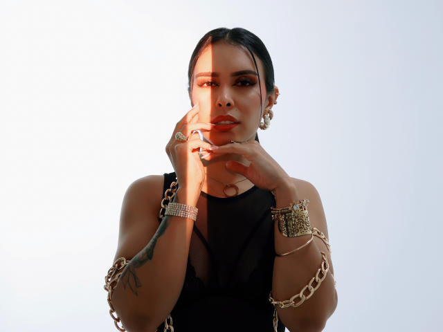 SalmaSoto - ライブポルノ&amp;セックスカム - 24857513