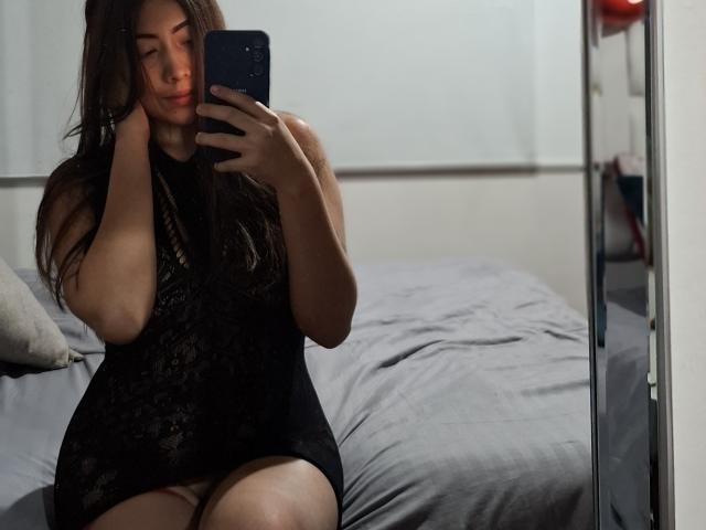 MaraLain - Live sex cam - 24860709