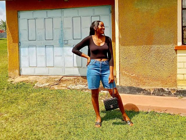 Elise-hot - сексуальная веб-камера в реальном времени - 24861649