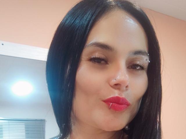 CharlotteCrofort - Live porn &amp; sex cam - 24862357