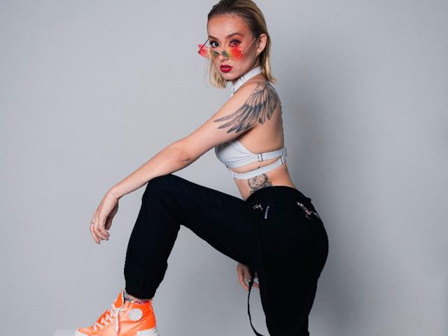 SarahRousen - Live Sex Cam - 24867453