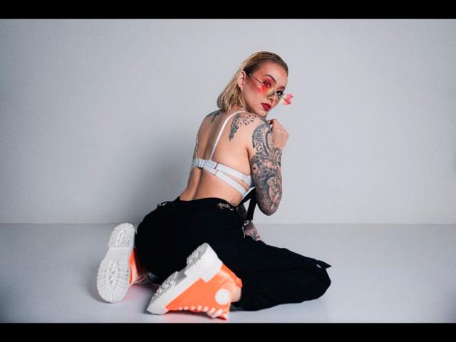 SarahRousen - Live porn &amp; sex cam - 24867461