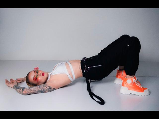 SarahRousen - Live sexe cam - 24867465