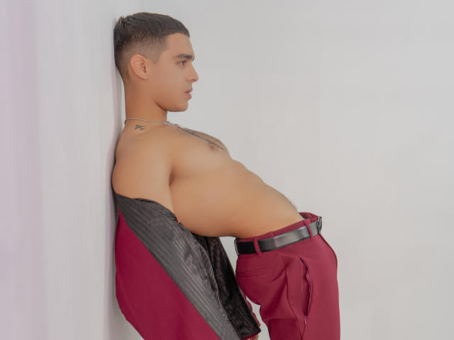 BrattOne - Sexe cam en vivo - 24871349