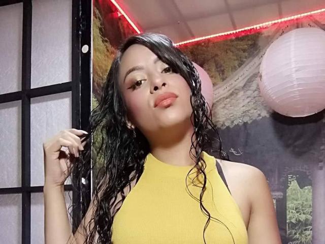 Darablowertg - Live porn &amp; sex cam - 24871665