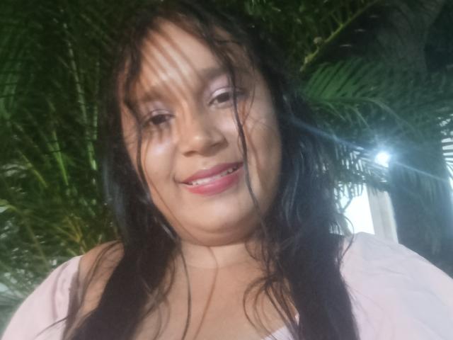 Morenita69s - Sexe cam en vivo - 24871897