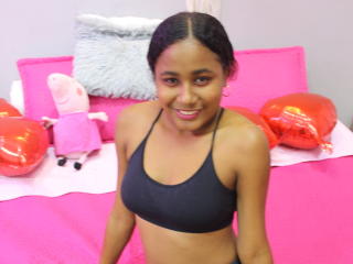 GrettaNova - Live porno og sexkamera - 24873121