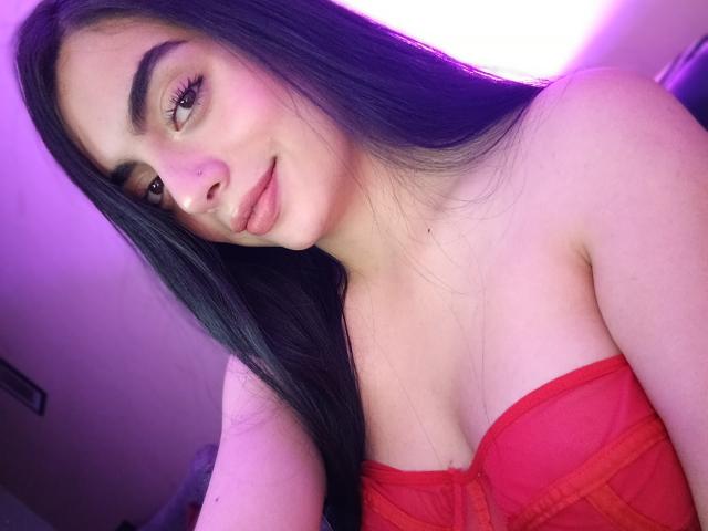 EmaRosee - Live porn &amp; sex cam - 24873537