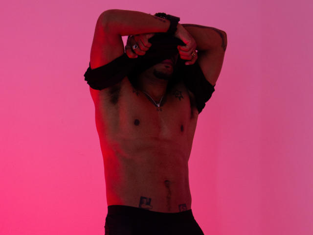 TaylorKevin - Live porn &amp; sex cam - 24874513