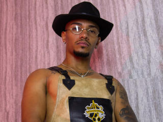 TaylorKevin - Live sexe cam - 24874625