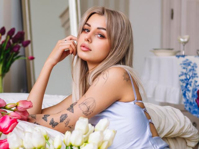 LaraMoss - Sexe cam en vivo - 24874777