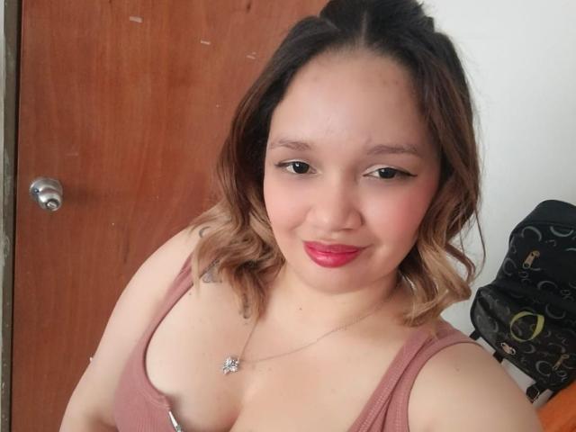 BiancaMorettii - Live Sex Cam - 24877561