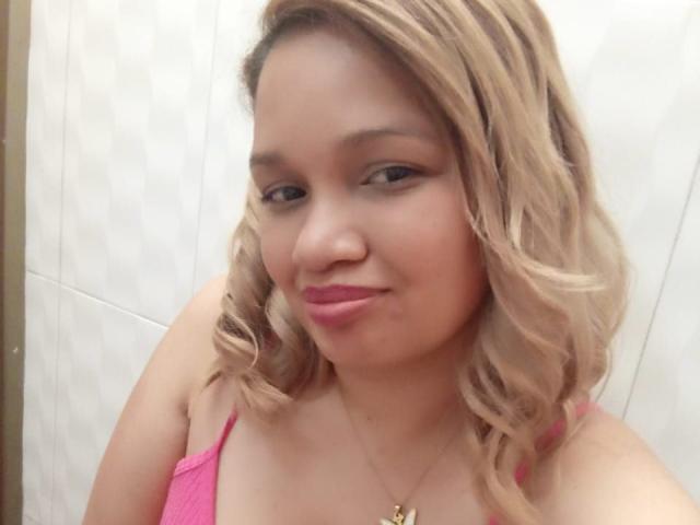 BiancaMorettii - Sexe cam en vivo - 24877689