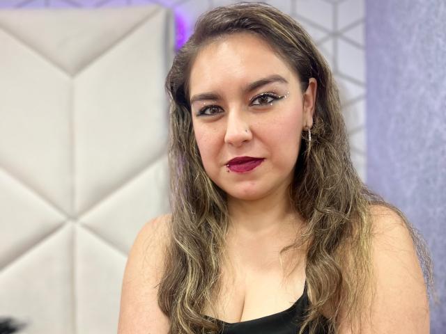 TaylorNova - Live porn &amp; sex cam - 24877833