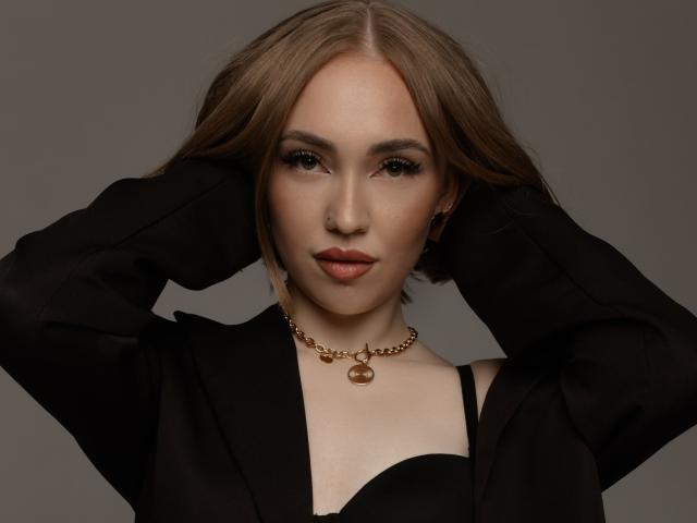 LaraKrein - Live porn &amp; sex cam - 24878457