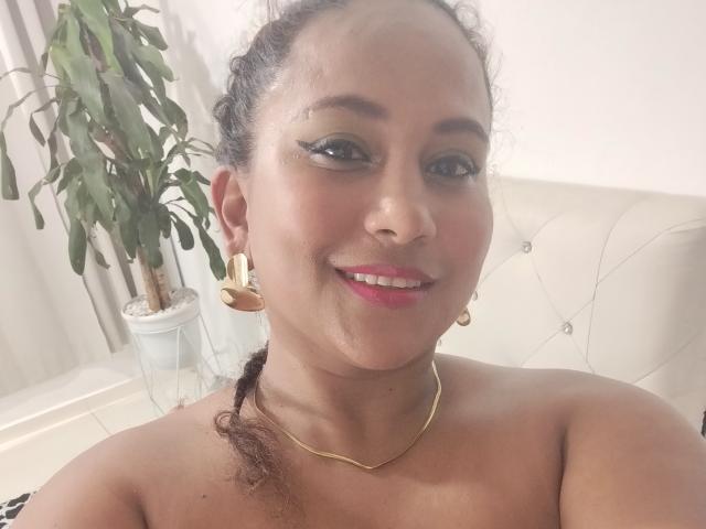 YiyaHot69 - Live porn &amp; sex cam - 24879493