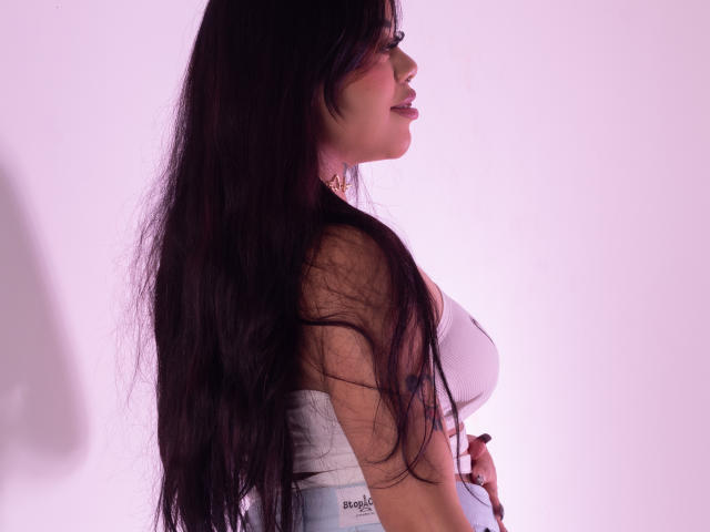 KarlySantana - сексуальная веб-камера в реальном времени - 24880957