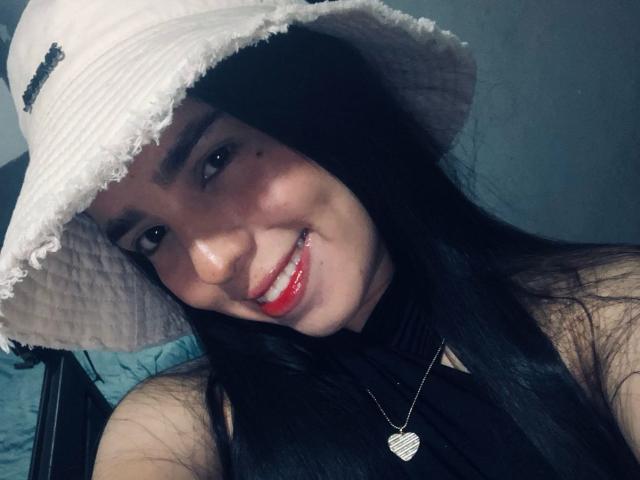 AlanaReyes - Sexe cam en vivo - 24882361