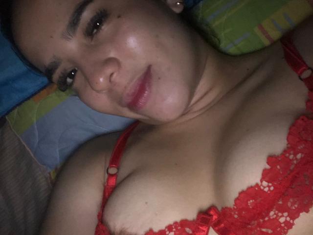 AlanaReyes - Live porn &amp; sex cam - 24882373