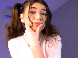 SophieBellar - Live Sex Cam - 24885529
