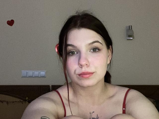 Khaleessi - Live porn &amp; sex cam - 24885817