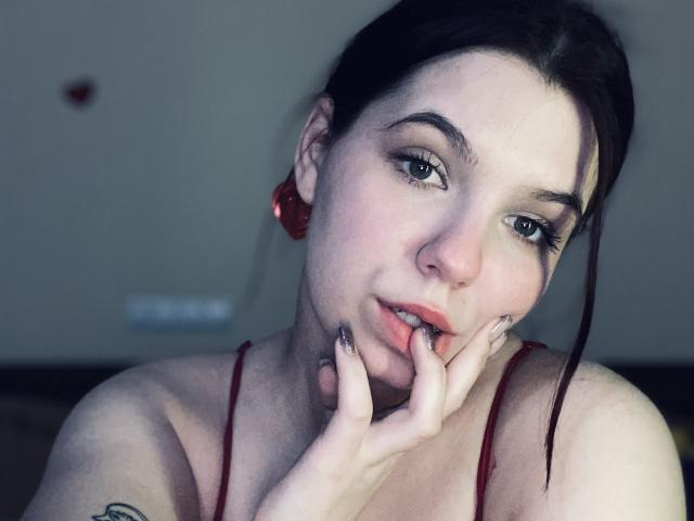 Khaleessi - ライブポルノ&amp;セックスカム - 24885921