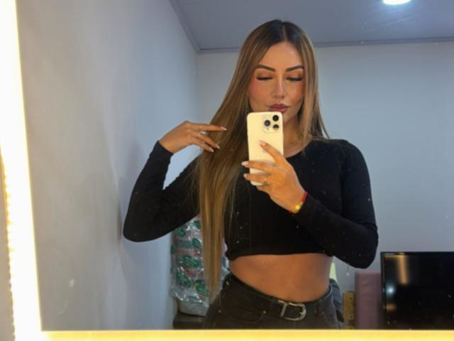 MissAry - Live sex cam - 24889633