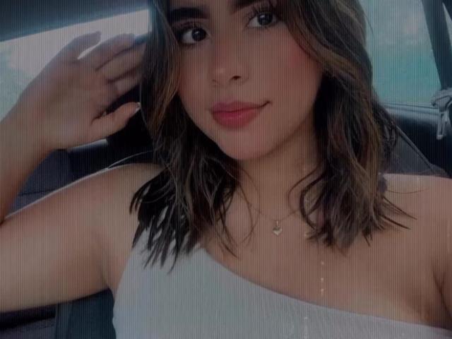 OlivaStellas - Live porn &amp; sex cam - 24890349