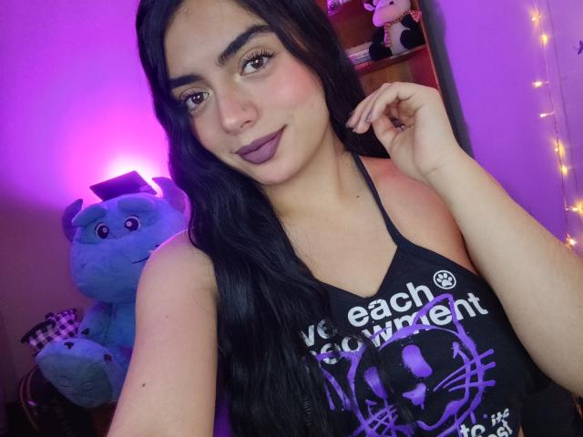 EmaRosee - Live porno og sexkamera - 24890645