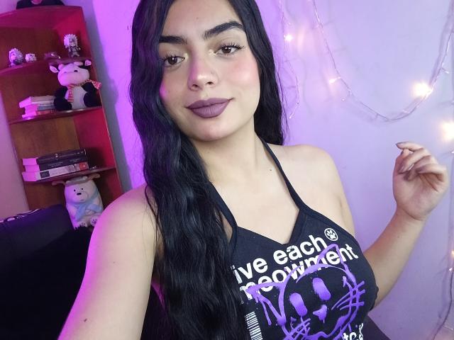 EmaRosee - 라이브 포르노 &amp; 섹스 캠 - 24890685