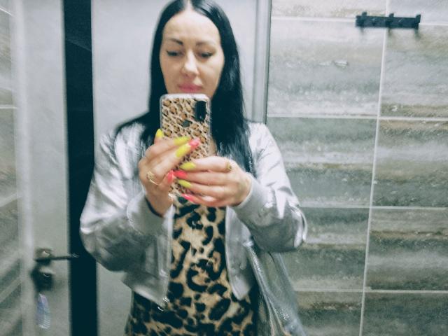 MirandaHott69 - Live sex cam - 24891281