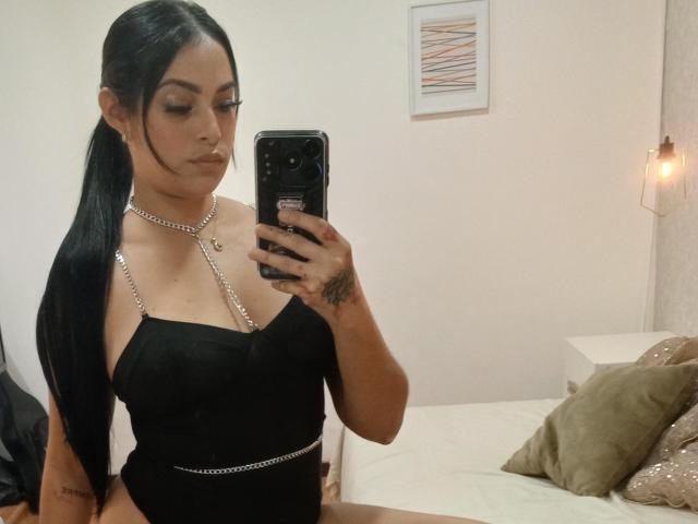 BarbaraSaint - Live porn &amp; sex cam - 24891817