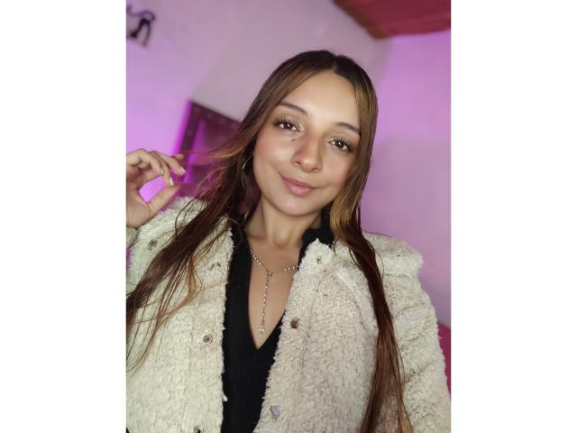 SaarahJones - Live porn &amp; sex cam - 24892089