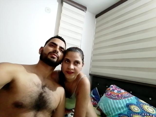 EscarlethAndNick - 라이브 포르노 &amp; 섹스 캠 - 24896617