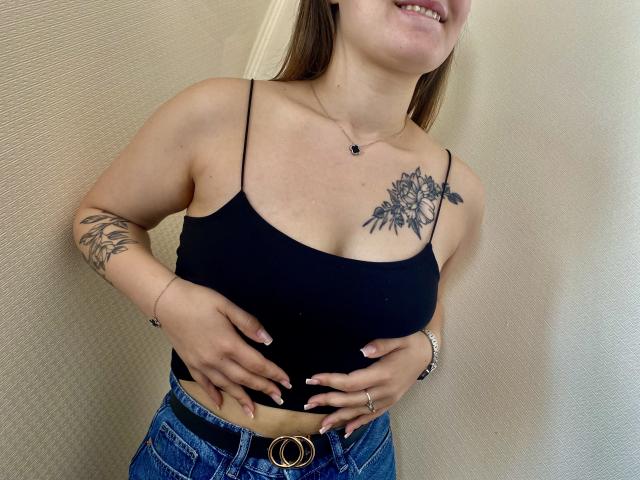 Swoiia - Live sex cam - 24898657