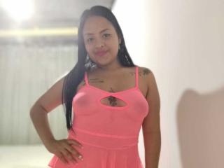 ErikaPoleth - Live porn &amp; sex cam - 24902845