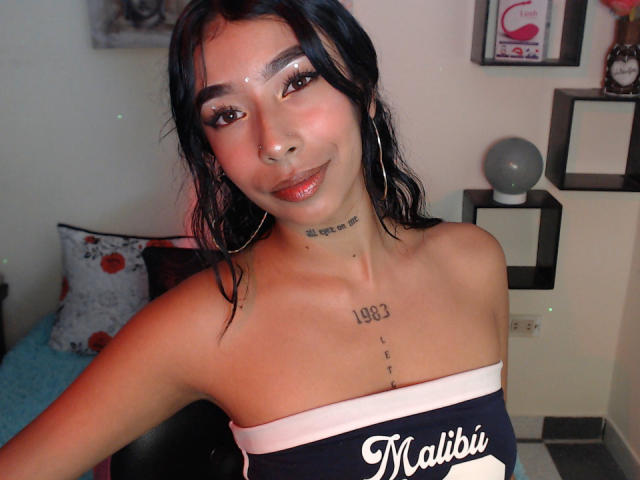 MaddyParker - Live porn &amp; sex cam - 24906229