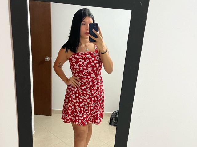 KatyGreyy - Live sex cam - 24912277