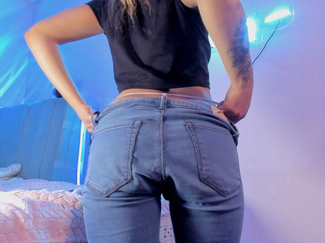 MaveParker - Live sex cam - 24912985
