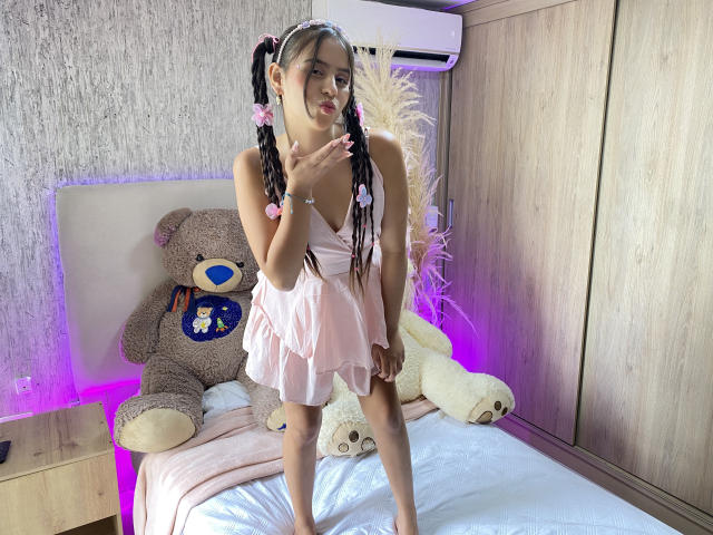 MiaCarpert - Live porn &amp; sex cam - 24913305