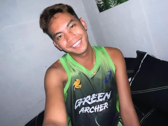 AcePhenomenal69 - Live porn &amp; sex cam - 24913469