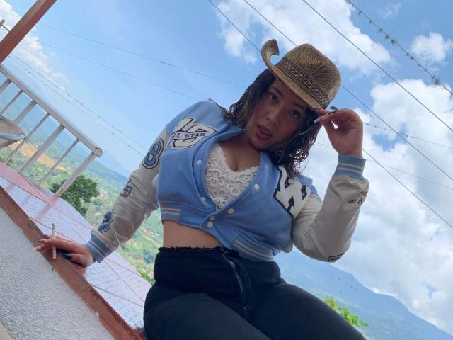 ScarlettParchMusa - Sexe cam en vivo - 24920797