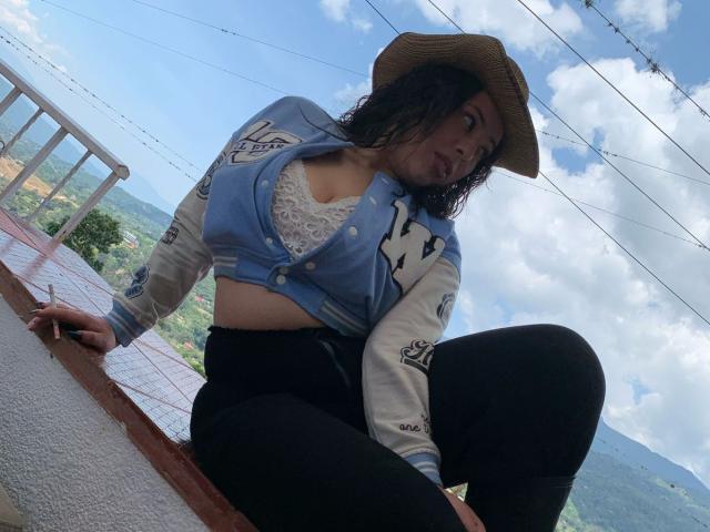 ScarlettParchMusa - Live porn &amp; sex cam - 24920817